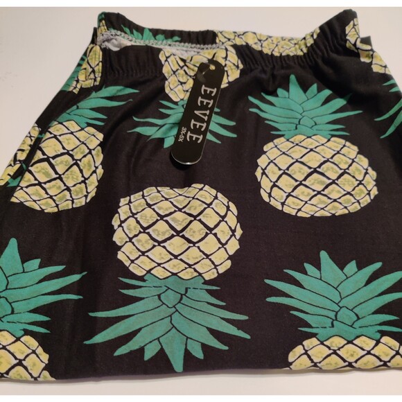 3X-5X/X-Plus‎ Size Women Buttery Soft Green Pineapple Leggings - Picture 5 of 9